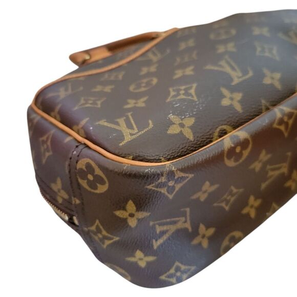 Louis Vuitton Monogram Ttouville Handbag - Picture 3 of 16